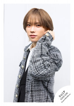 【No.JR26-331】Profile photo off-shot 2026