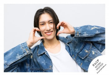 【No.JR26-345】Profile photo off-shot 2026
