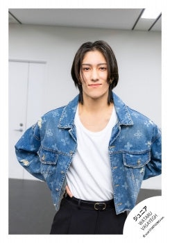 【No.JR26-346】Profile photo off-shot 2026