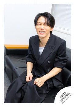 【No.JR26-395】Profile photo off-shot 2026