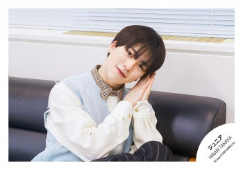 【No.JR26-408】Profile photo off-shot 2026
