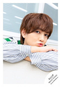【No.JR26-416】Profile photo off-shot 2026