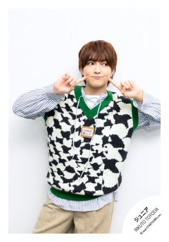 【No.JR26-417】Profile photo off-shot 2026