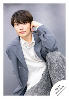 【No.JR26-453】Profile photo off-shot 2026