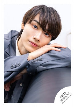 【No.JR26-455】Profile photo off-shot 2026