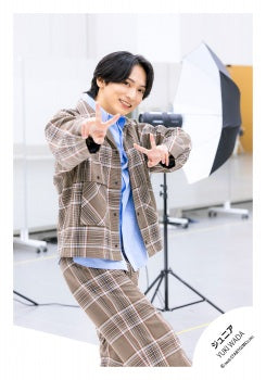 【No.JR26-486】Profile photo off-shot 2026