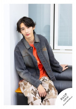 【No.JR26-500】Profile photo off-shot 2026
