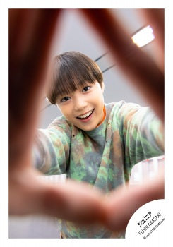 【No.JR26-520】Profile photo off-shot 2026