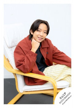 【No.JR26-553】Profile photo off-shot 2026