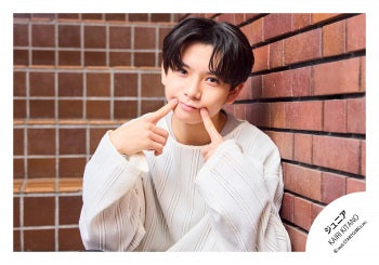 【No.JR26-577】Profile photo off-shot 2026