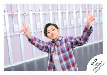 【No.JR26-588】Profile photo off-shot 2026