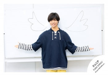 【No.JR26-616】Profile photo off-shot 2026