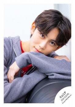 【No.JR26-623】Profile photo off-shot 2026