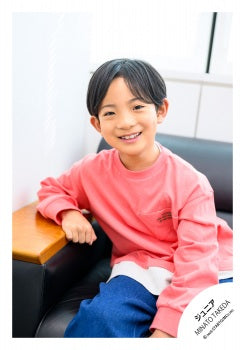 【No.JR26-660】Profile photo off-shot 2026
