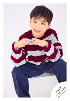 【No.JR26-667】Profile photo off-shot 2026