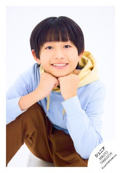【No.JR26-682】Profile photo off-shot 2026