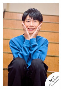 【No.JR26-720】Profile photo off-shot 2026