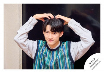 【No.JR26-738】Profile photo off-shot 2026