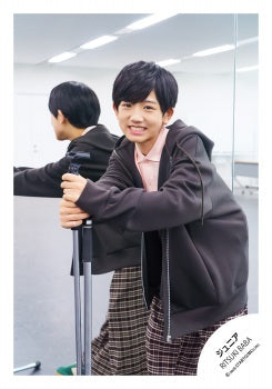 【No.JR26-767】Profile photo off-shot 2026