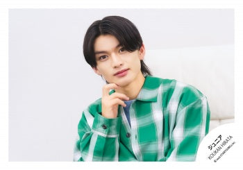 【No.JR26-782】Profile photo off-shot 2026