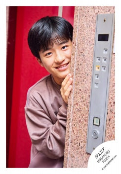 【No.JR26-787】Profile photo off-shot 2026