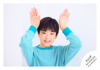 【No.JR26-838】Profile photo off-shot 2026