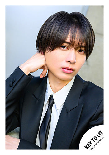 【No.KEY25-074】「KEY TO LIT Arena Tour 2025 WAKE UP THE FOOL」Goods off-shot