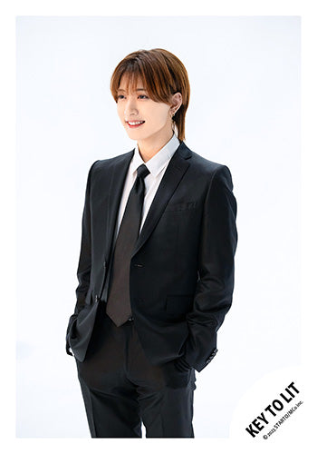 【No.KEY25-083】「KEY TO LIT Arena Tour 2025 WAKE UP THE FOOL」Goods off-shot