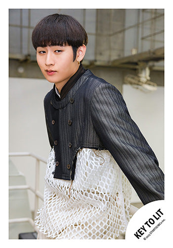 【No.KEY25-098】「KEY TO LIT Arena Tour 2025 WAKE UP THE FOOL」Goods off-shot