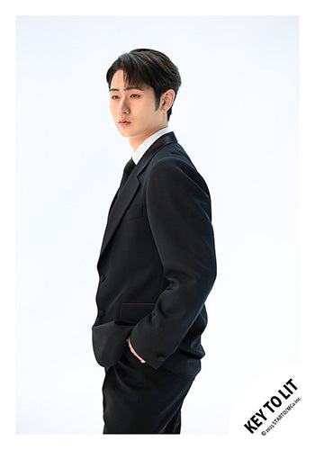 【No.KEY25-099】「KEY TO LIT Arena Tour 2025 WAKE UP THE FOOL」Goods off-shot