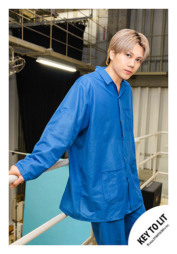【No.KEY25-111】「KEY TO LIT Arena Tour 2025 WAKE UP THE FOOL」Goods off-shot