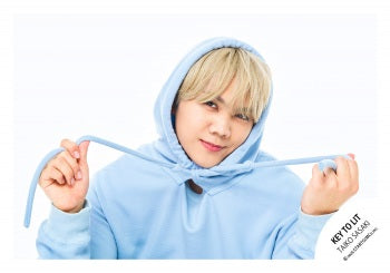 【No.KEY26-084】Profile photo off-shot 2026