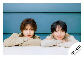 【No.KEY26-096】「KEY TO LIT Arena Tour 2026 NEO CLASSICS」goods off-shot