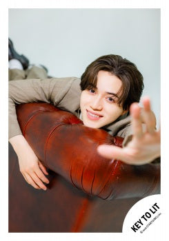 【No.KEY26-097】「KEY TO LIT Arena Tour 2026 NEO CLASSICS」goods off-shot