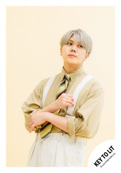 【No.KEY26-139】「KEY TO LIT Arena Tour 2026 NEO CLASSICS」goods off-shot