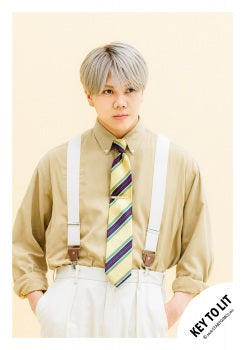 【No.KEY26-141】「KEY TO LIT Arena Tour 2026 NEO CLASSICS」goods off-shot