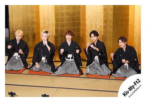 【No.KMF25-006】Single「Curtain call」MV,jacket & Special video off-shot