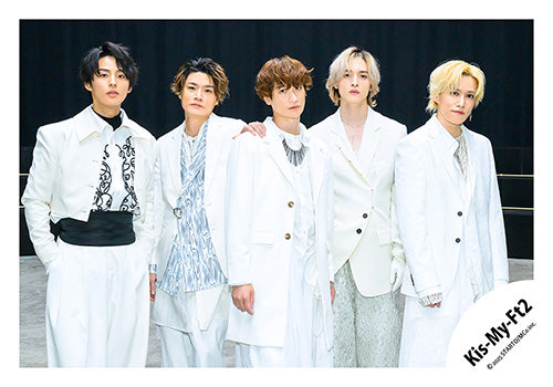 【No.KMF25-007】Single「Curtain call」MV,jacket & Special video off-shot