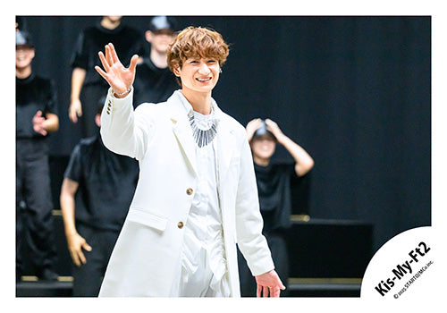 【No.KMF25-051】Single「Curtain call」MV,jacket & Special video off-shot