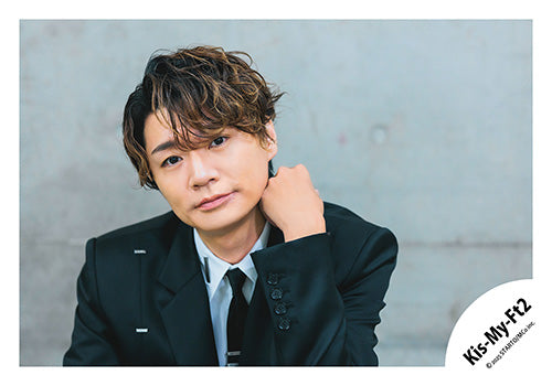 【No.KMF25-058】Single「Curtain call」MV,jacket & Special video off-shot