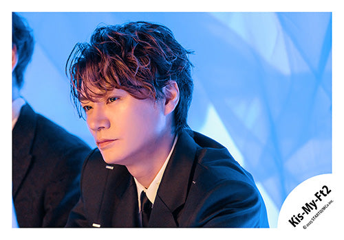 【No.KMF25-071】Single「Curtain call」MV,jacket & Special video off-shot