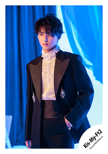 【No.KMF25-091】Single「Curtain call」MV,jacket & Special video off-shot