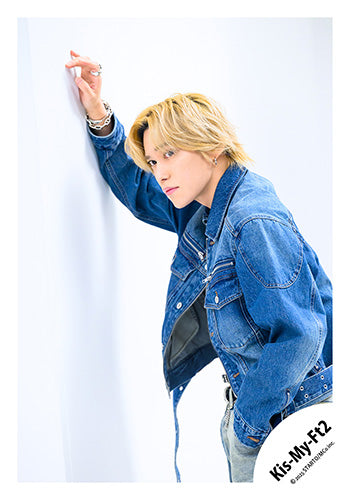 【No.KMF25-290】「Kis-My-Ft2 LIVE TOUR 2025 MAGFACT」Goods off-shot