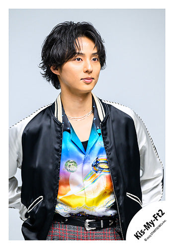 【No.KMF25-317】「Kis-My-Ft2 LIVE TOUR 2025 MAGFACT」Goods off-shot