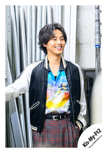 【No.KMF25-321】「Kis-My-Ft2 LIVE TOUR 2025 MAGFACT」Goods off-shot