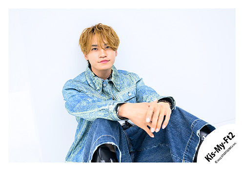 【No.KMF25-341】「Kis-My-Ft2 LIVE TOUR 2025 MAGFACT」Goods off-shot