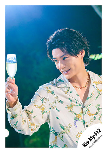 【No.KMF25-374】DIGITAL SINGLE「A CHA CHA CHA」MV off-shot