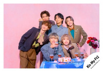 【No.KMF25-406】SINGLE「&Joy」MV & jacket photo off-shot