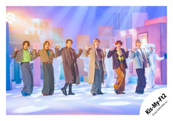 【No.KMF25-407】SINGLE「&Joy」MV & jacket photo off-shot