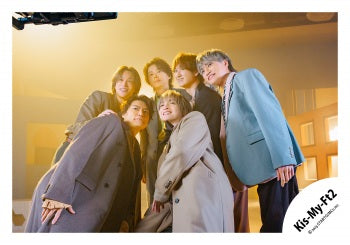 【No.KMF25-412】SINGLE「&Joy」MV & jacket photo off-shot